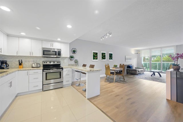 1 of 26 - 19370 Collins Ave 225, Sunny Isles Beach, FL