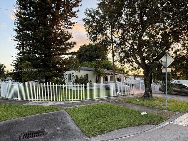 3 of 26 - 6300 Nw 2nd St, Miami, FL