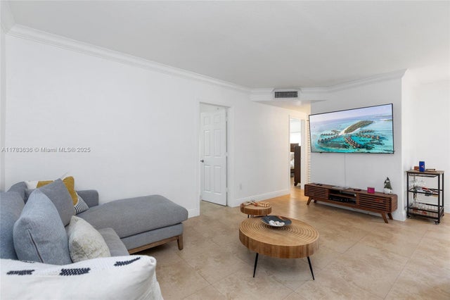 2 of 27 - 81 Edgewater Dr 203, Coral Gables, FL