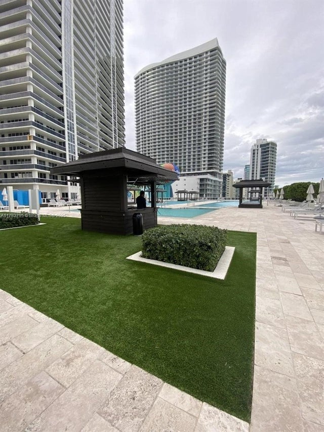 4 of 23 - 1830 S Ocean Dr 2212, Hallandale Beach, FL