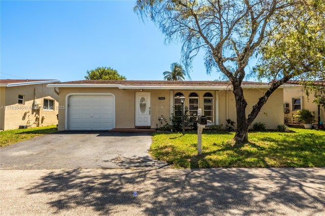 1 of 44 - 4900 Nw 13th Ter, Deerfield Beach, FL