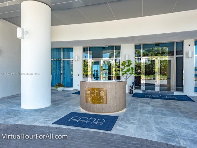 3 of 35 - 3300 Ne 188th St 511, Aventura, FL