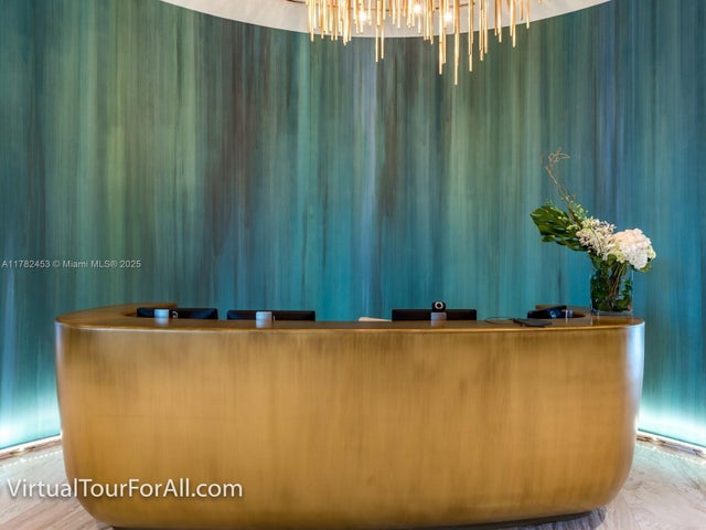 4 of 35 - 3300 Ne 188th St 511, Aventura, FL