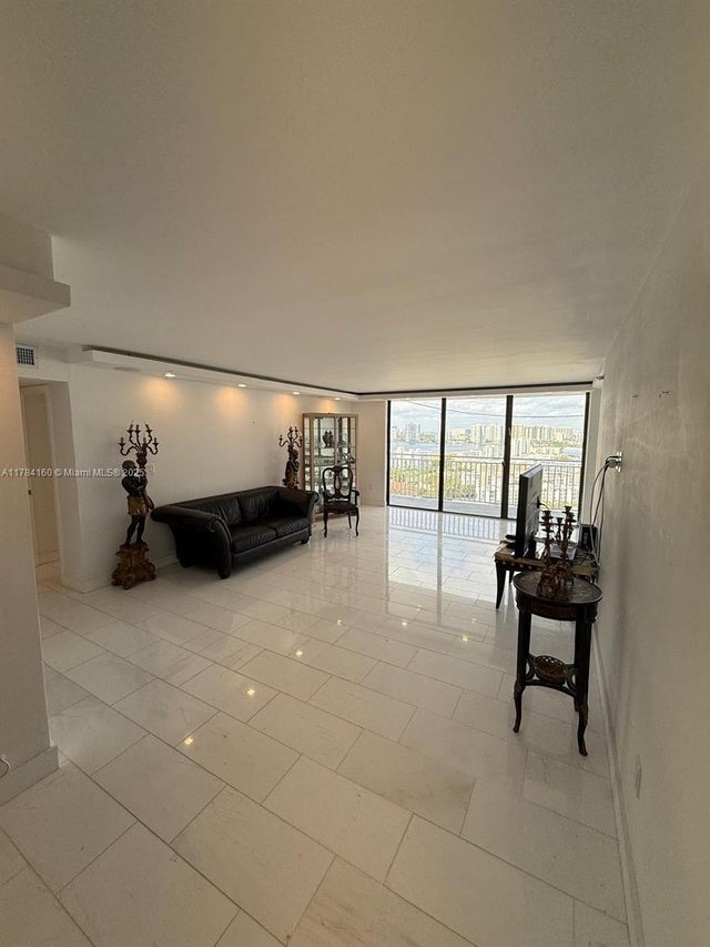 3 of 12 - N/A, Sunny Isles Beach, FL