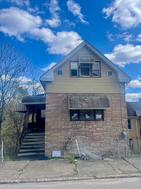 504 Chestnut Street, Monessen