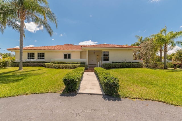 1 of 34 - 8330 Sw 176th St, Palmetto Bay, FL