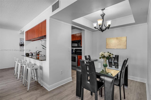 2 of 38 - 1200 Brickell Bay Dr 1723, Miami, FL