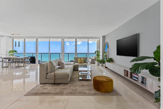 2 of 32 - 7330 Ocean Ter 20-b, Miami Beach, FL