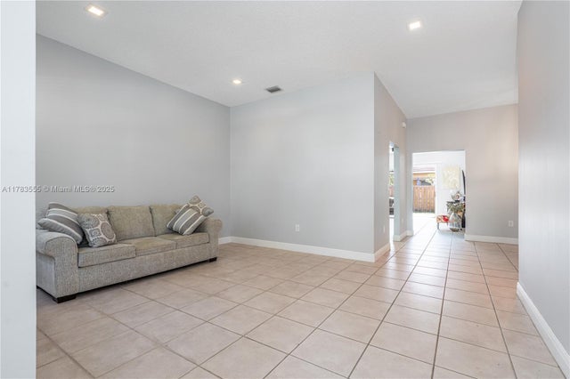 4 of 28 - 284 Royal Cove Way, Davie, FL