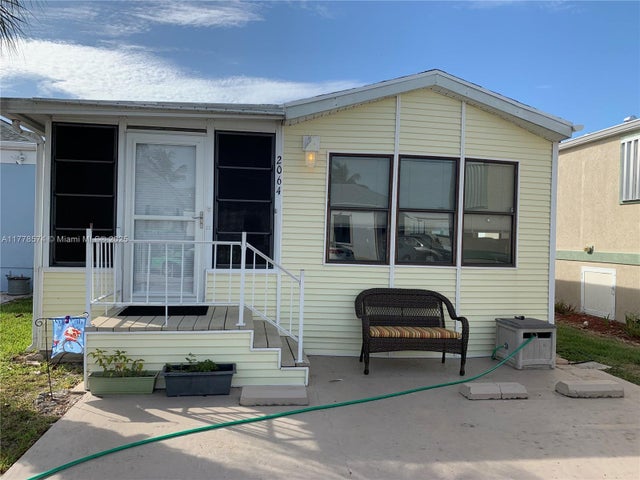 1 of 9 - 2064 Nettles Blvd, Jensen Beach, FL