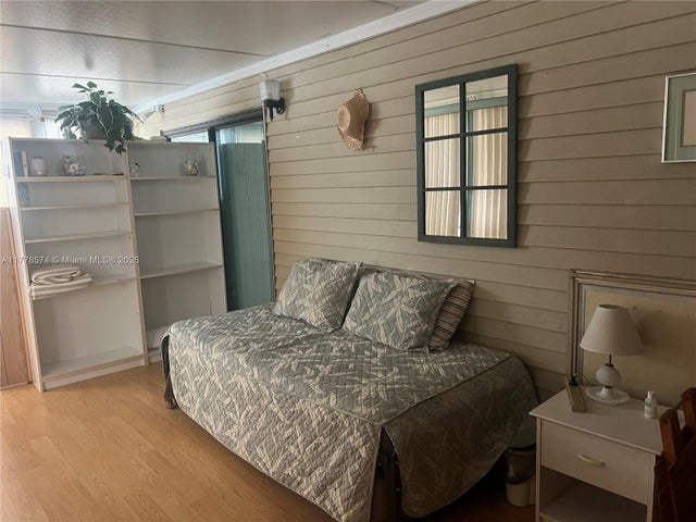 5 of 9 - 2064 Nettles Blvd, Jensen Beach, FL