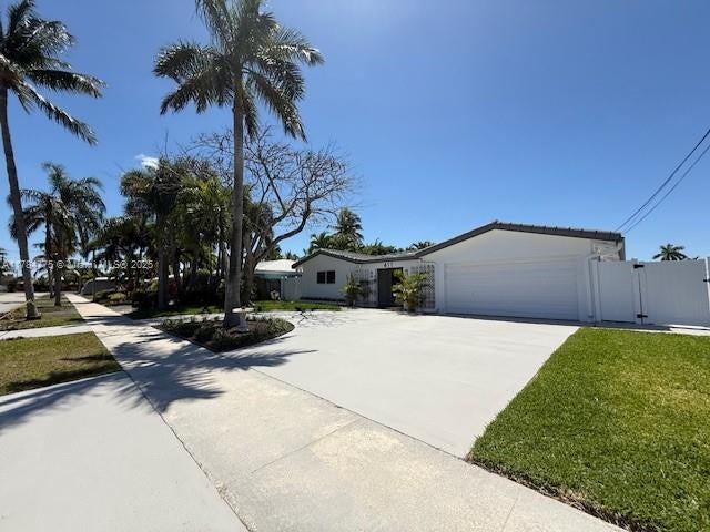 4 of 42 - 411 Se 6th Ave, Pompano Beach, FL