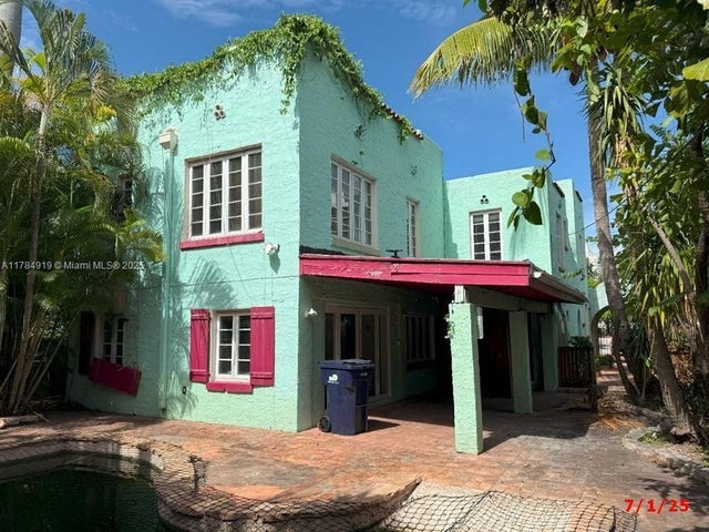 3 of 26 - 1722 Jefferson Ave, Miami Beach, FL