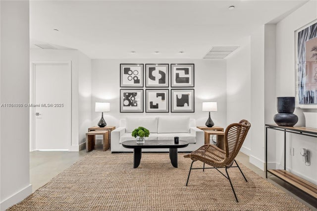 3 of 71 - 650 Ne 32nd St Bh6, Miami, FL