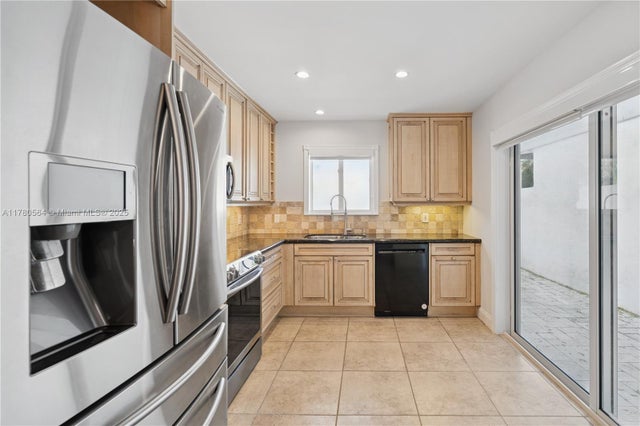 5 of 25 - 2952 Florida Blvd, Delray Beach, FL