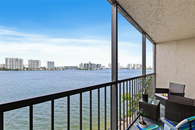 5 of 32 - 17600 N Bay Rd N701, Sunny Isles Beach, FL