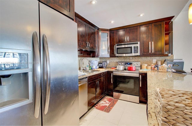 4 of 41 - 19380 Collins Ave 1002, Sunny Isles Beach, FL