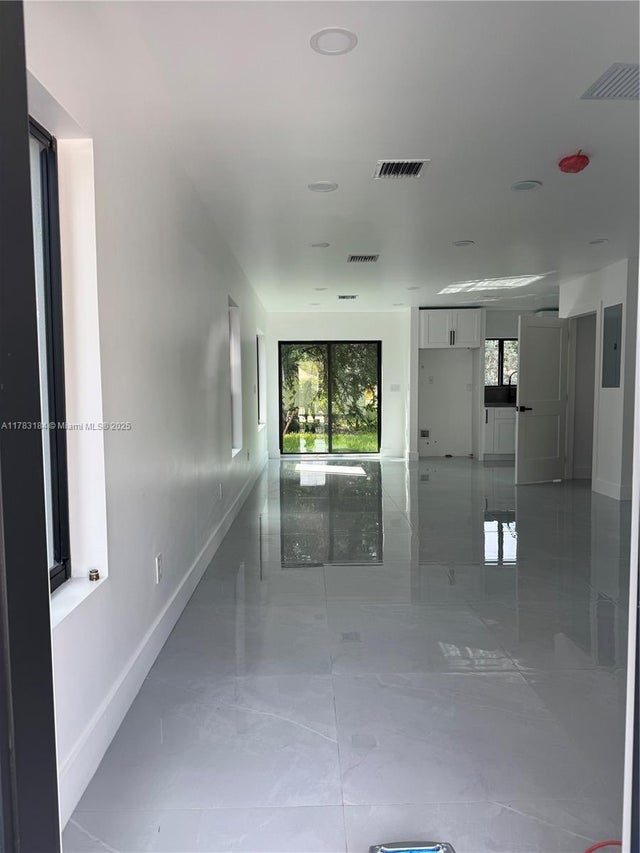 2 of 26 - 2970 Nw 45, Miami, FL