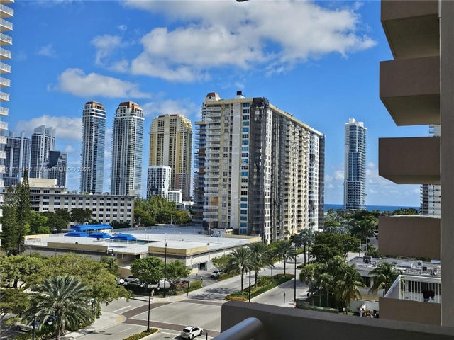 2 of 18 - 250 174th St 706, Sunny Isles Beach, FL