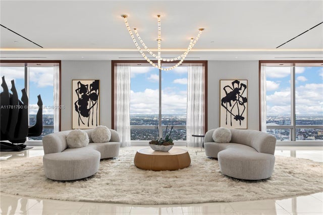 1 of 28 - 1425 Brickell Ave Ph4bcd, Miami, FL
