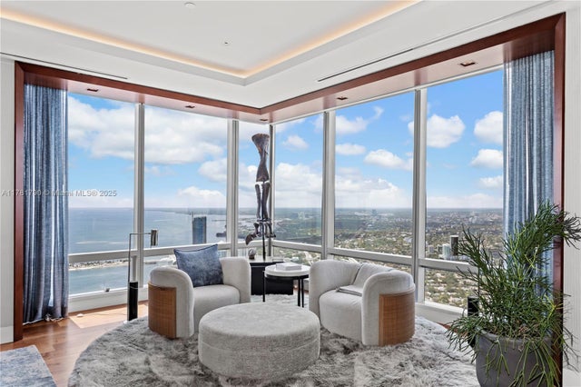 2 of 28 - 1425 Brickell Ave Ph4bcd, Miami, FL