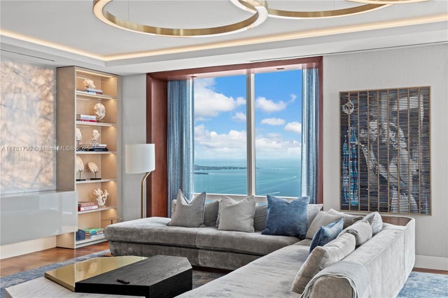 3 of 28 - 1425 Brickell Ave Ph4bcd, Miami, FL
