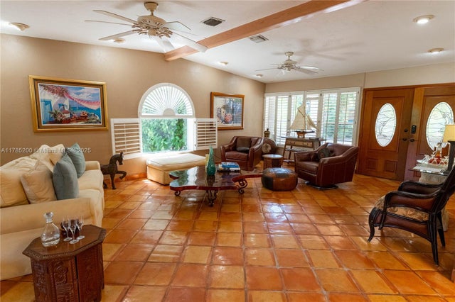 2 of 27 - 8001 Sw 133rd, Pinecrest, FL