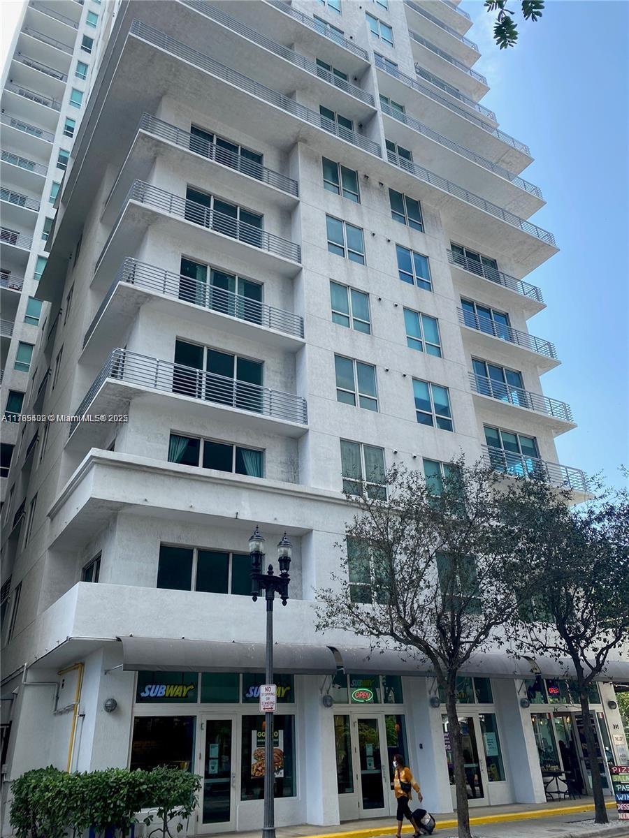 234 Ne 3rd St 201, Miami