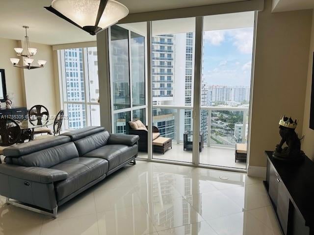 4 of 37 - 18201 Collins Ave 3407, Sunny Isles Beach, FL