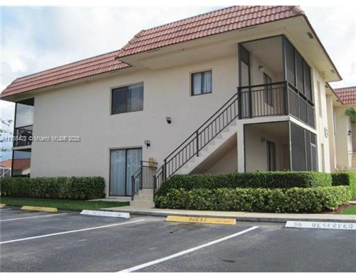 1 of 15 - 342 Lakeview Dr 105, Weston, FL