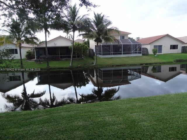 2 of 15 - 342 Lakeview Dr 105, Weston, FL