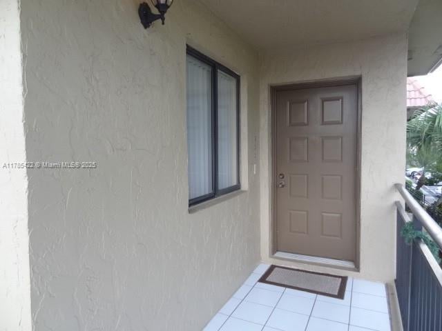 3 of 15 - 342 Lakeview Dr 105, Weston, FL