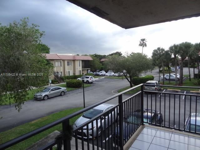 5 of 15 - 342 Lakeview Dr 105, Weston, FL