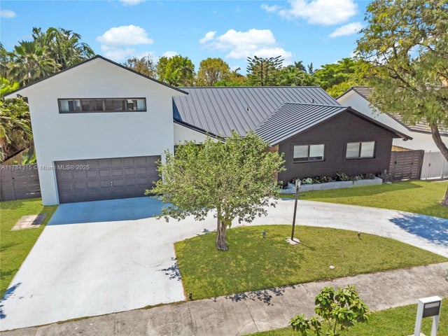 3 of 31 - 8910 Sw 159th Ter, Palmetto Bay, FL