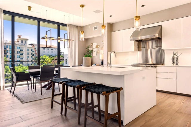 1 of 73 - 3581 E Glencoe St 309, Miami, FL