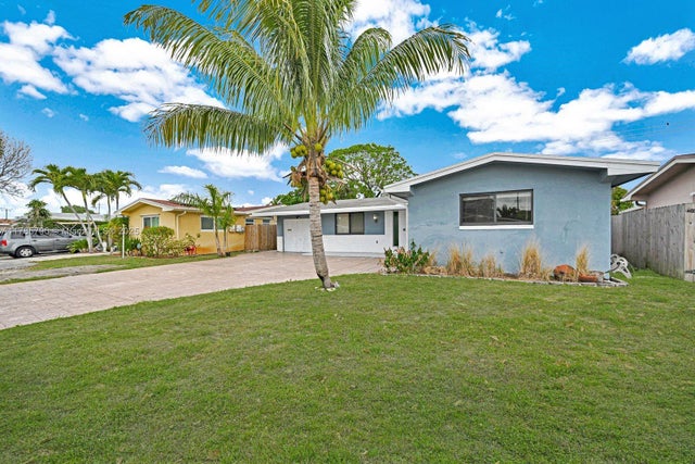 5 of 32 - 8451 Nw 10th St, Pembroke Pines, FL