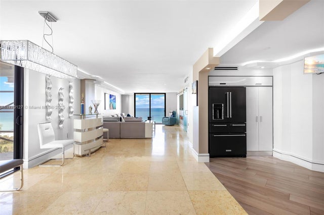 4 of 16 - 6061 Collins Ave 8f, Miami Beach, FL