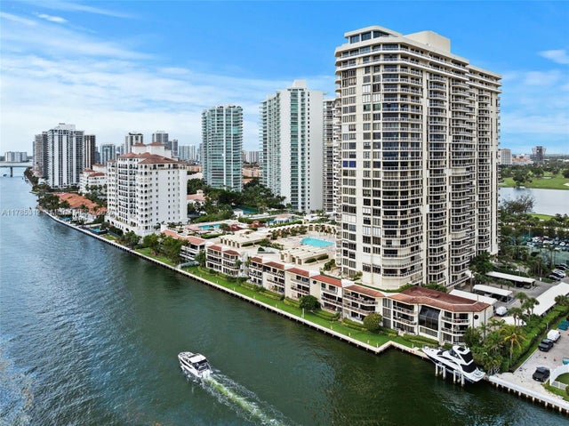 1 of 26 - 20191 E Country Club Dr Ts3, Aventura, FL