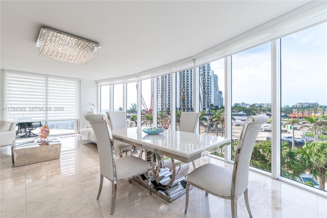 5 of 40 - 18911 Collins Ave 405, Sunny Isles Beach, FL
