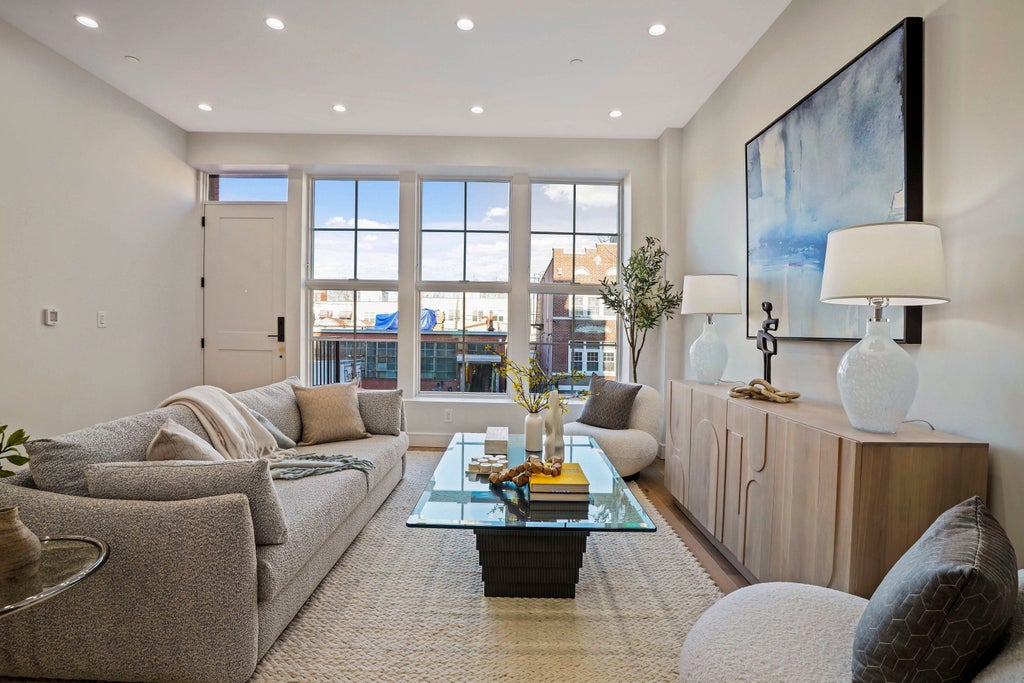 15 of 72 - 194 30th St. 2b, New York City, NY