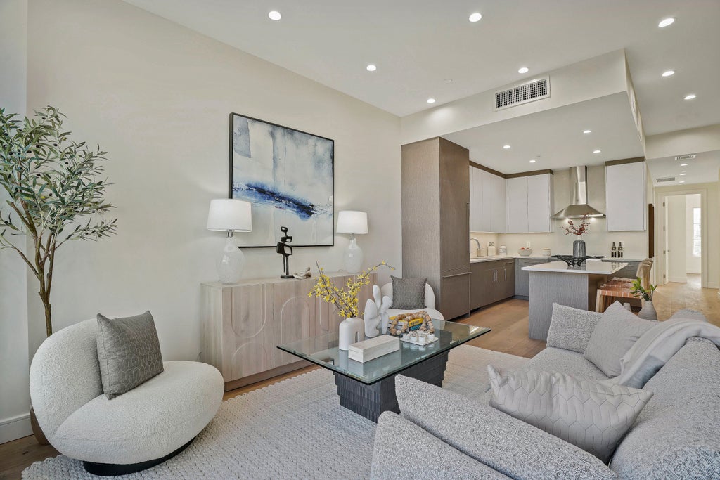 5 of 72 - 194 30th St. 2b, New York City, NY