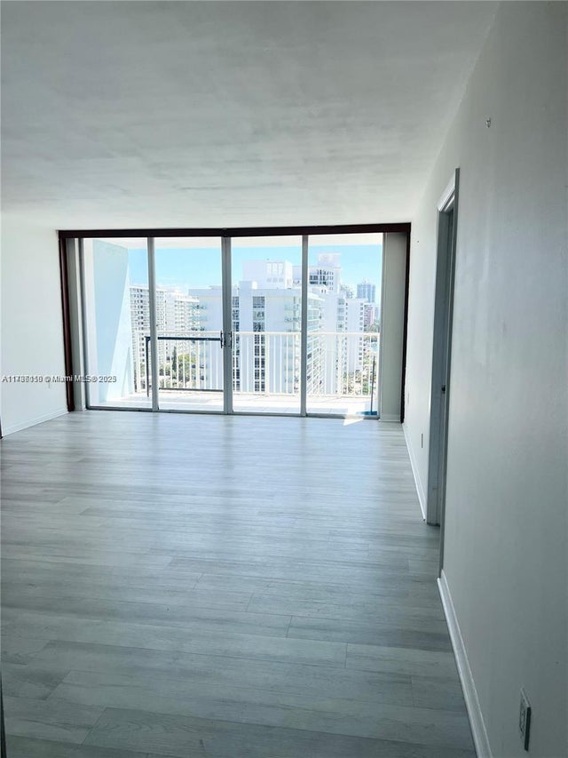 2 of 34 - 5838 Collins Ave 14f, Miami Beach, FL