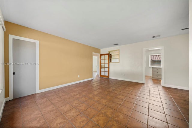 3 of 50 - 6150 Sw 15th St, West Miami, FL