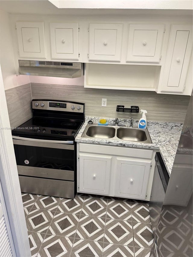 3 of 19 - 1535 Se 15th St 202, Fort Lauderdale, FL