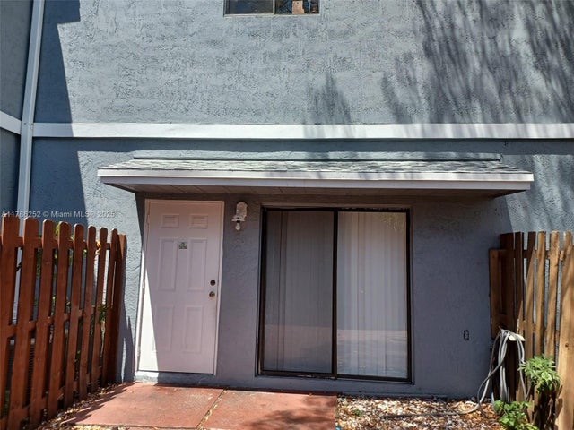 3 of 21 - 15 Crossings Cir A, Boynton Beach, FL