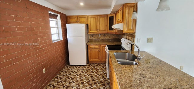 4 of 13 - 14195 Sw 87th St B306, Miami, FL