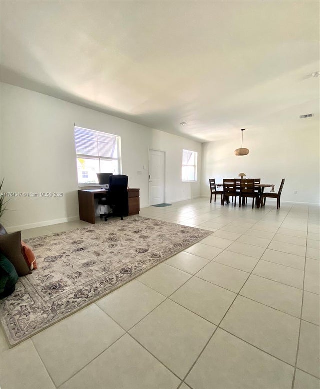 5 of 40 - 16715 Sw 292nd Ter, Homestead, FL
