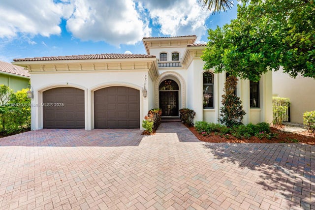 2 of 41 - 17937 Villa Club Way, Boca Raton, FL