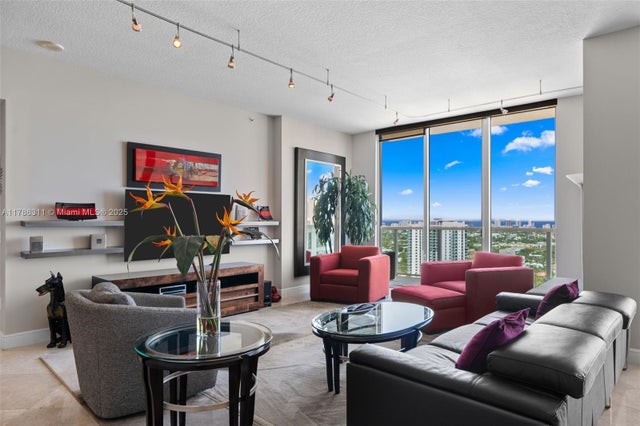 2 of 41 - 350 Se 2nd St Gph50, Fort Lauderdale, FL