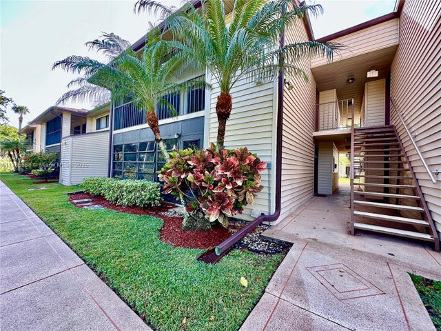 3 of 47 - 15492 Lakes Of Delray Blvd 205, Delray Beach, FL